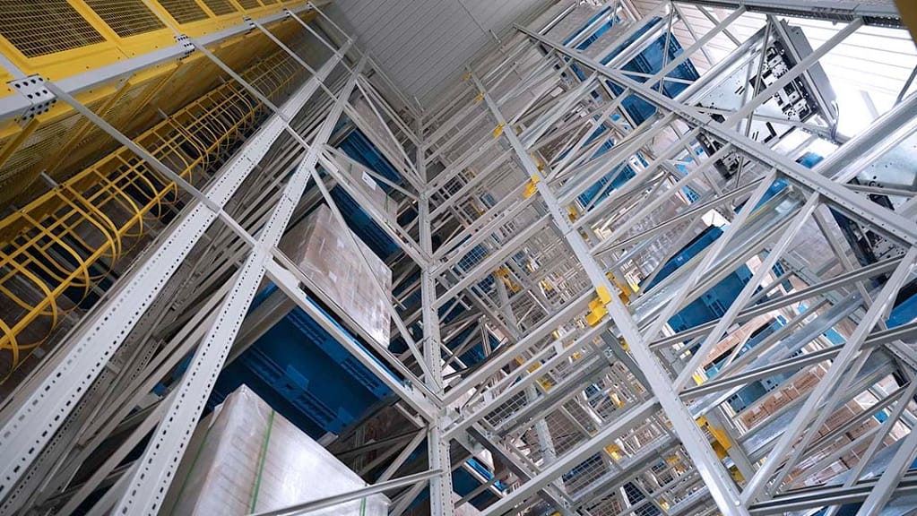 Zikoo Robotics four-way shuttle for dense storage and automated storage retrieval system in automatic 3D warehouse