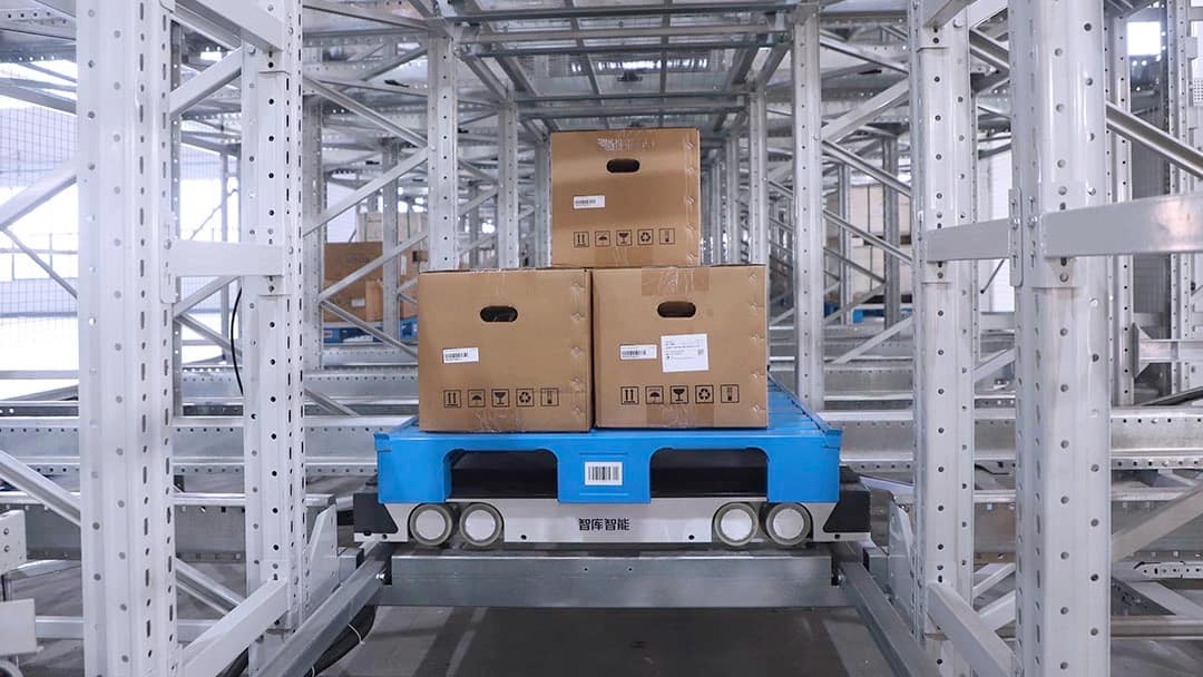 Industrial Dense Storage Warehouse by Zikoo Robotics Zikoo Robotics dense storage solution in automated storage retrieval system for industrial manufacturing Automatic 3D warehouse