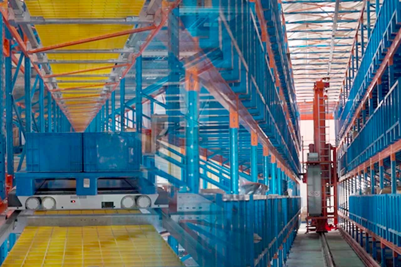 Zikoo Robotics 4 Way Pallet Shuttle 1