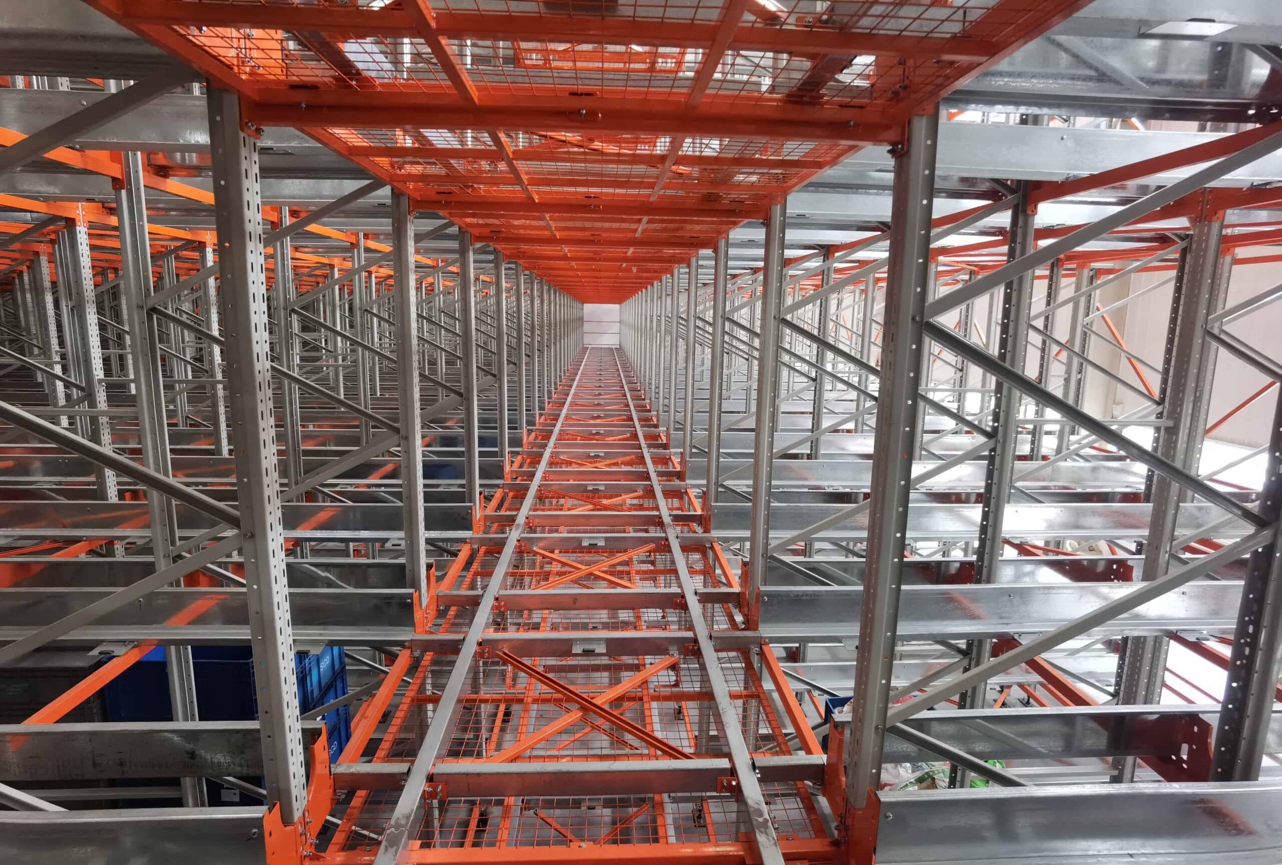 Zikoo Robotics R Bot Smart Four Way Pallet Shuttle Auto Parts Manufacturers Shelf To Person Scaled