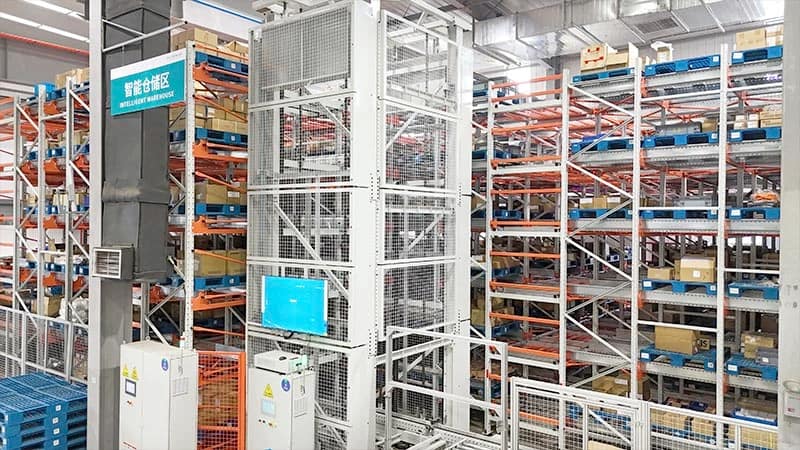 Zikoo Robotics 4 way pallet shuttle Zikoo Robotics 4 Way Pallet Shuttle